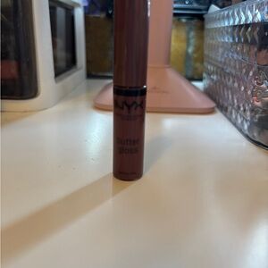 NYX Butter Gloss